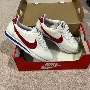 Nike classic Cortez leather size 5